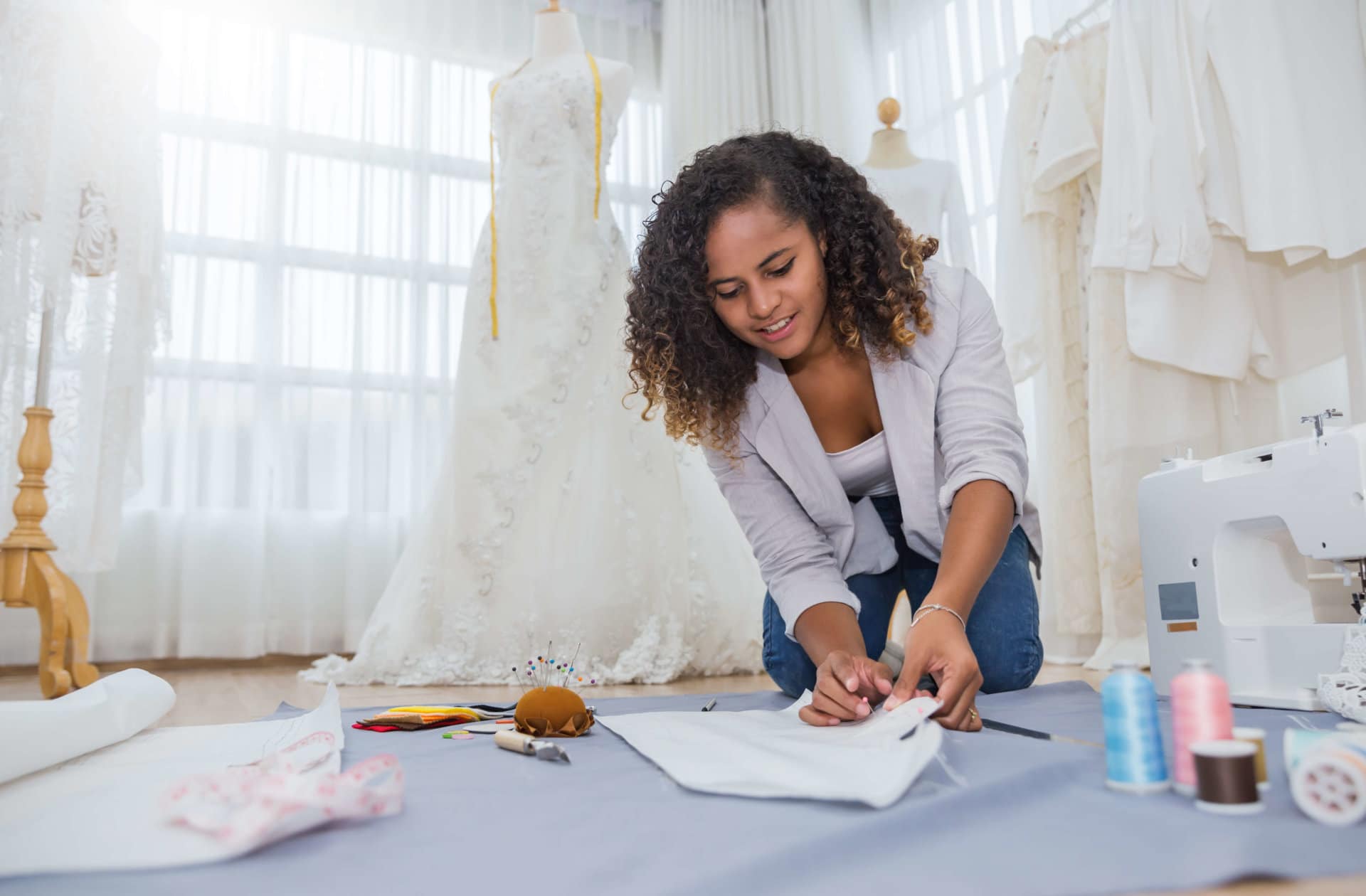 How much do wedding dress alterations cost? — Josabi Mariées