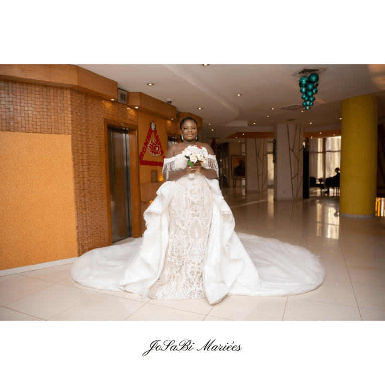 Champagne lace wedding dress for Audrey — Josabi Mariées